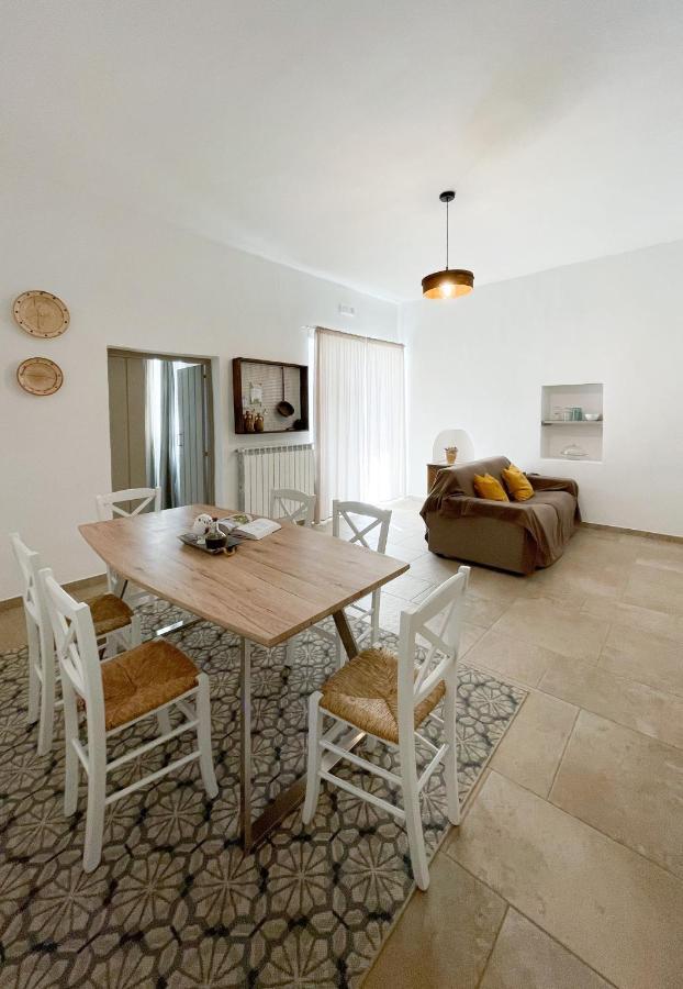 ホテル Trullo San Vincenzo Con Piscina モノーポリ エクステリア 写真